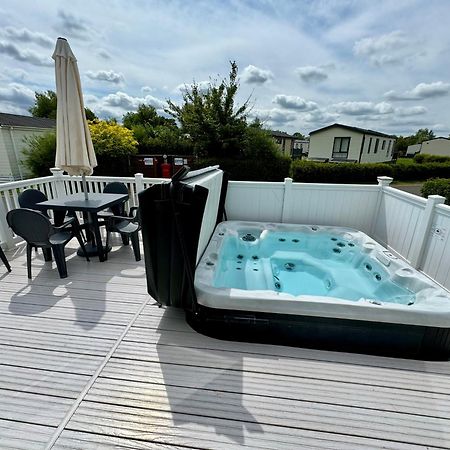 Paws Lodge, Hot Tub, Pet Friendly Саут-Керни Экстерьер фото